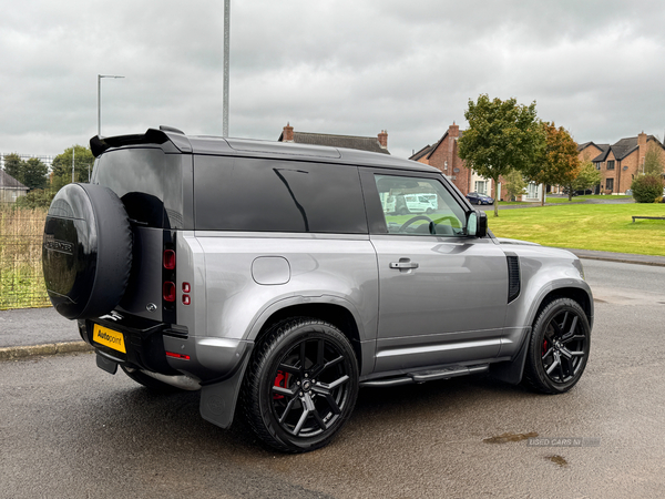 Land Rover Defender 90 DIESEL in Antrim