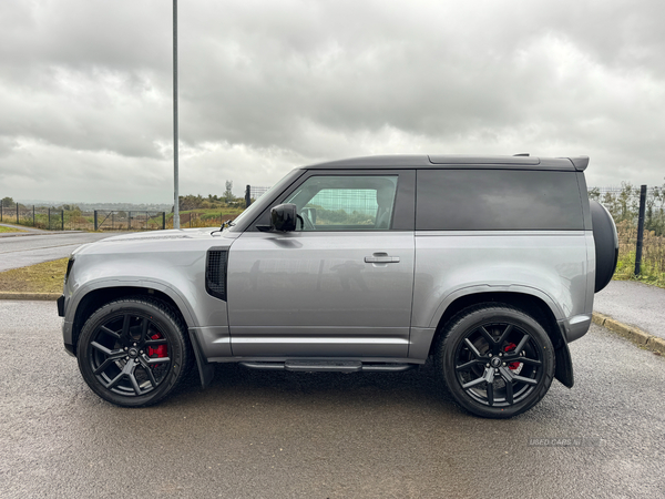 Land Rover Defender 90 DIESEL in Antrim