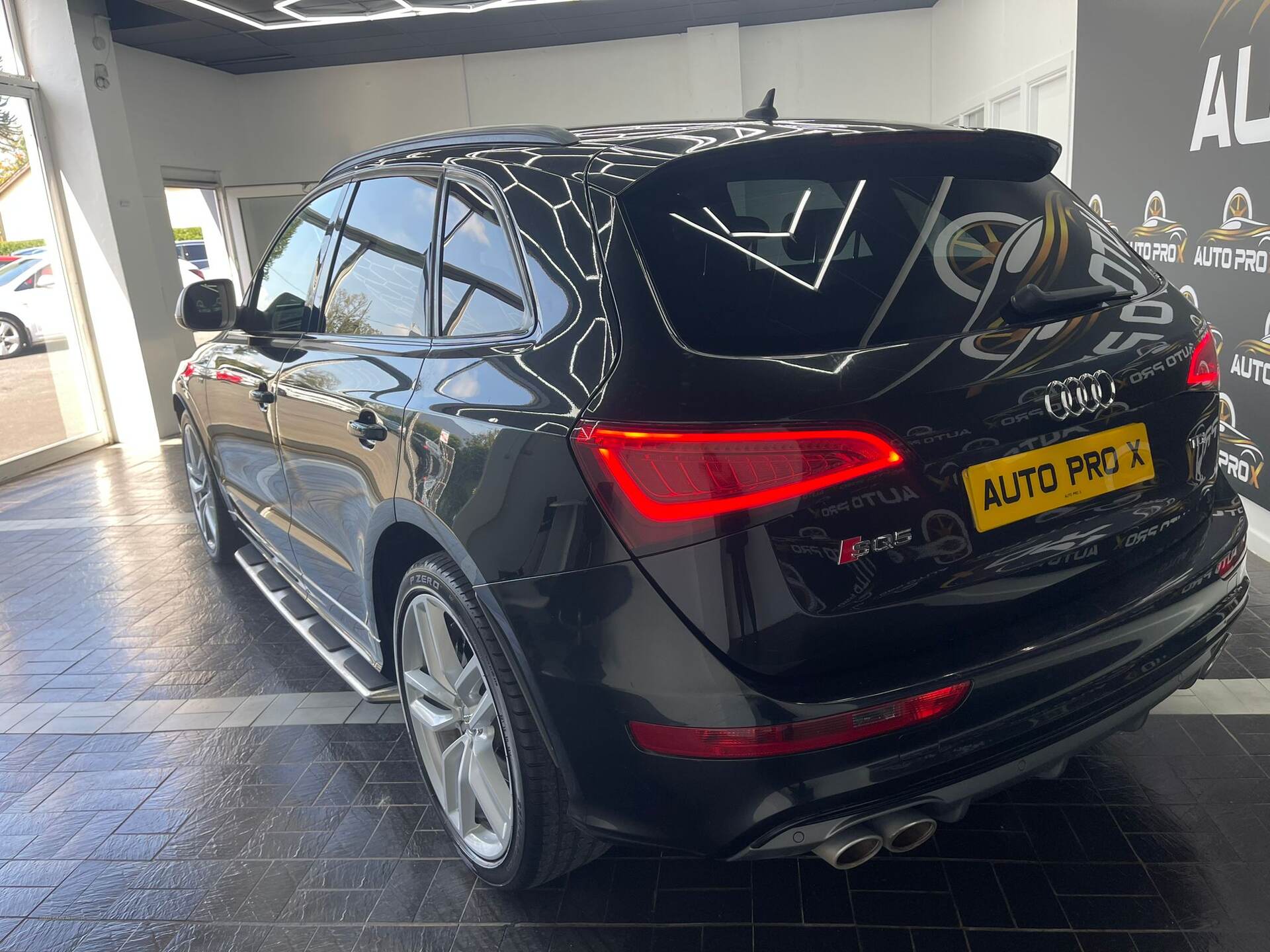 Audi Q5 DIESEL ESTATE in Antrim