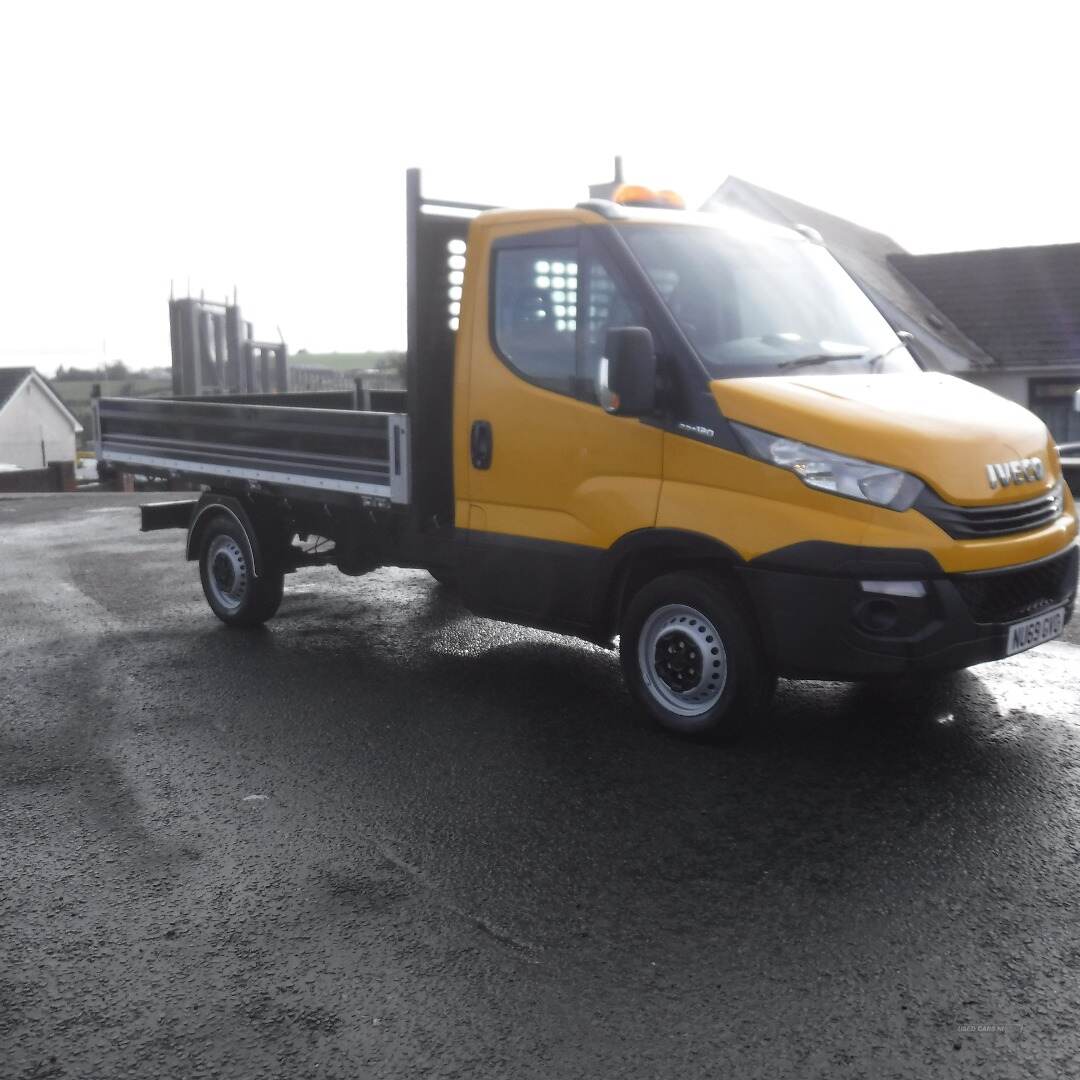 Iveco Daily 35-120 Euro 6 3500kg Tipper in Down