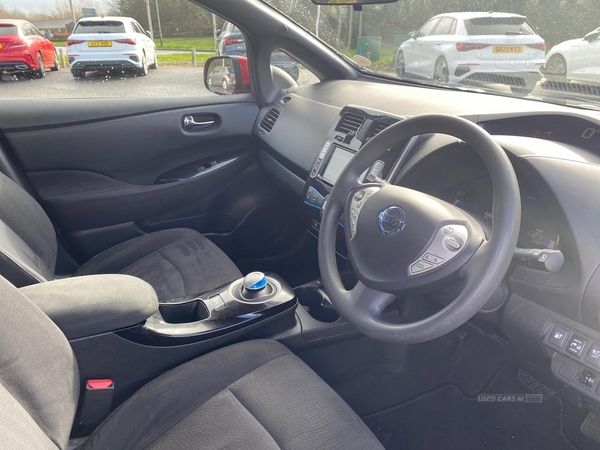 Nissan LEAF 80Kw Acenta 30Kwh 5Dr Auto in Armagh