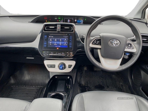 Toyota Prius 1.8 Vvti Excel 5Dr Cvt in Down