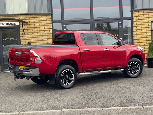 Toyota Hilux 2.4 INVINCIBLE X 4WD D-4D DCB 148 BHP in Fermanagh