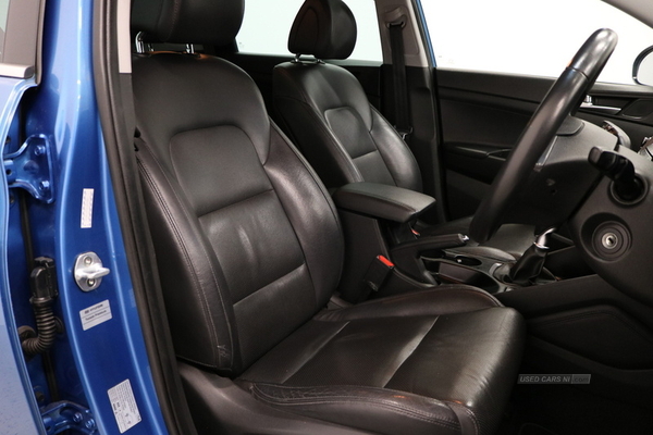 Hyundai Tucson 1.7 CRDi Blue Drive Premium 5dr 2WD in Down