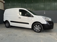 Peugeot Partner 850 SE 1.6 BlueHDi 100 Van [non Start Stop] in Antrim