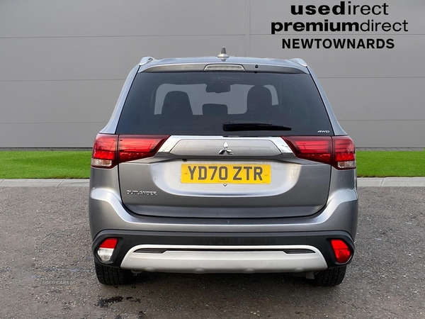 Mitsubishi Outlander 2.0 Exceed 5Dr Cvt in Down