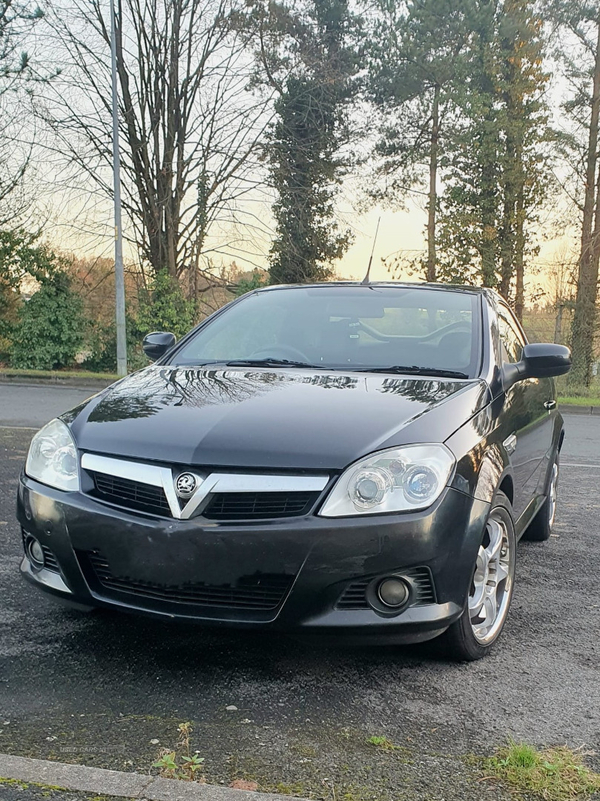 Vauxhall Tigra 1.8i 16V Exclusiv 2dr in Fermanagh