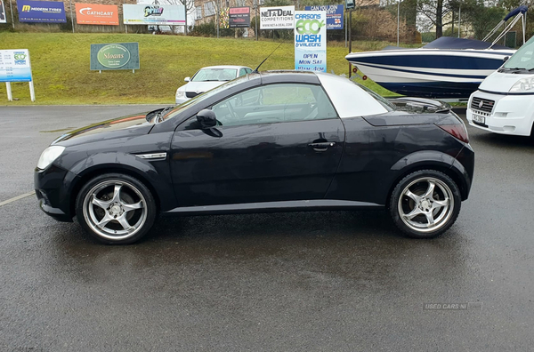 Vauxhall Tigra 1.8i 16V Exclusiv 2dr in Fermanagh