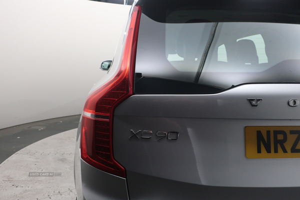 Volvo XC90 2.0 D5 Momentum 5dr AWD Geartronic in Antrim