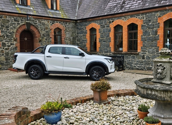 Isuzu D-Max 1.9D V-CROSS DOUBLE CAB AUTO in Antrim