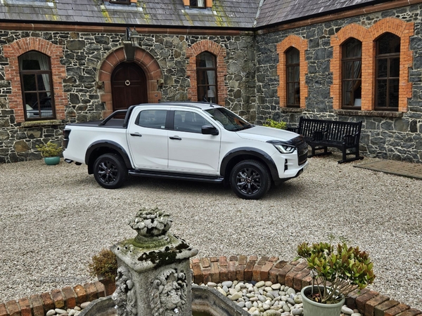 Isuzu D-Max 1.9D V-CROSS DOUBLE CAB AUTO in Antrim