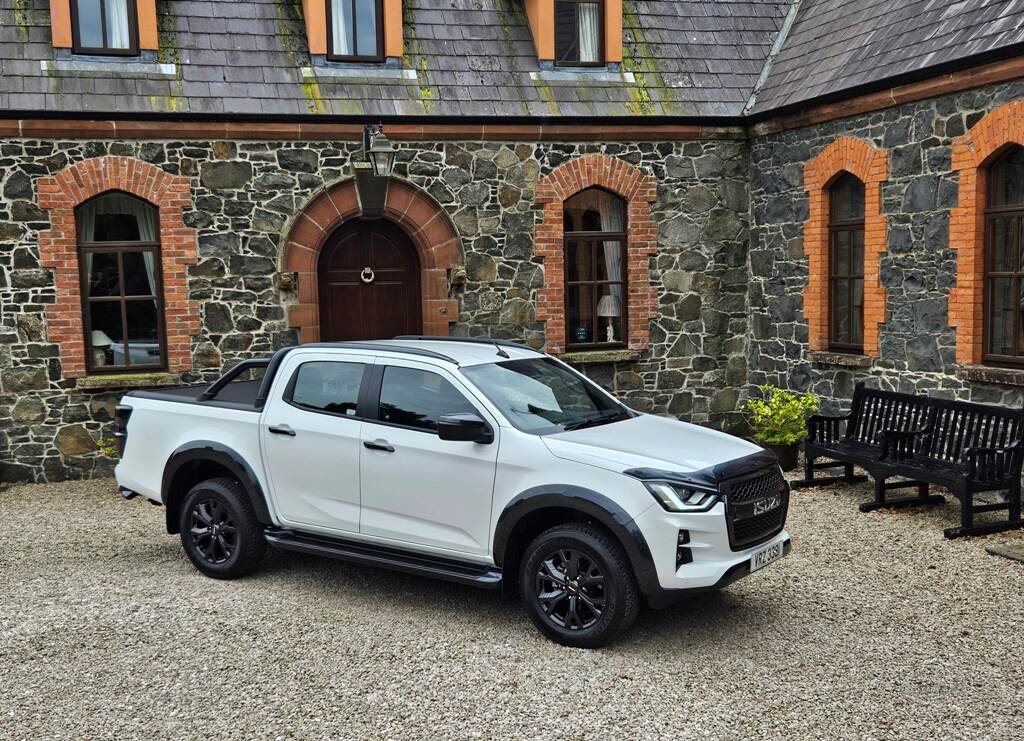 Isuzu D-Max 1.9D V-CROSS DOUBLE CAB AUTO in Antrim