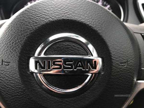 Nissan Qashqai DIG-T ACENTA PREMIUM in Down