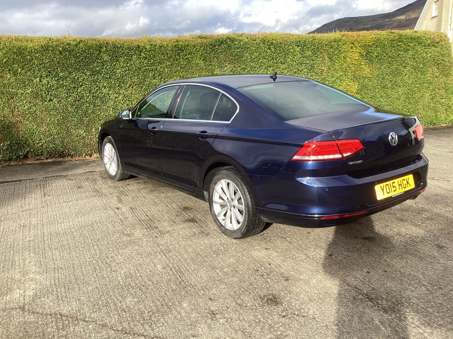 Volkswagen Passat DIESEL SALOON in Down