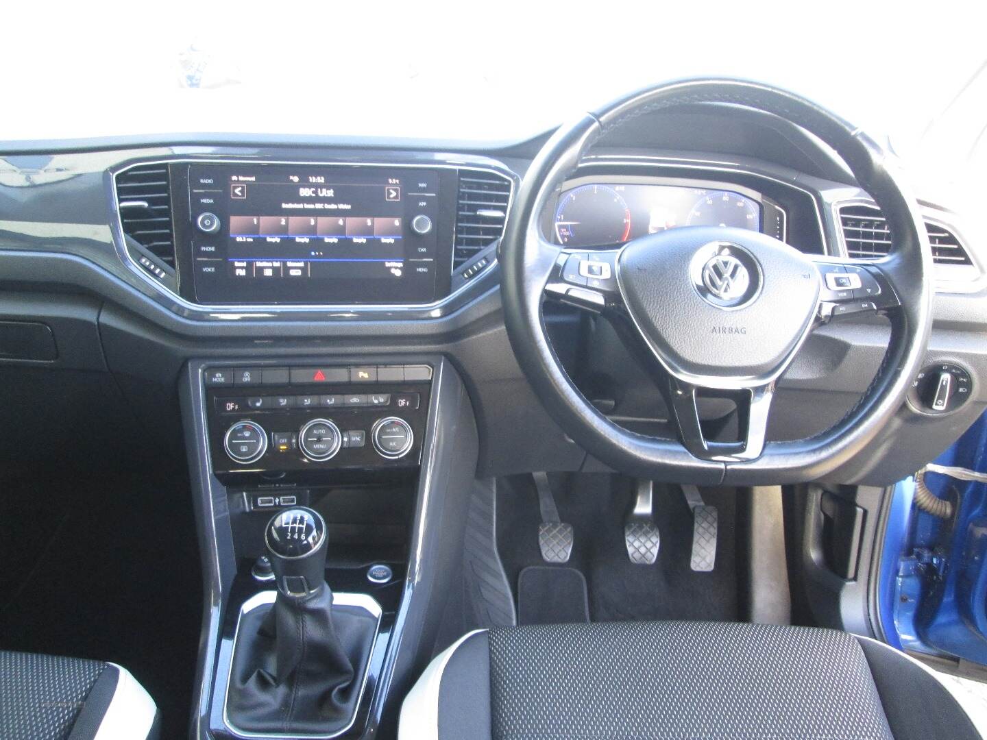 Volkswagen T-Roc DIESEL HATCHBACK in Fermanagh