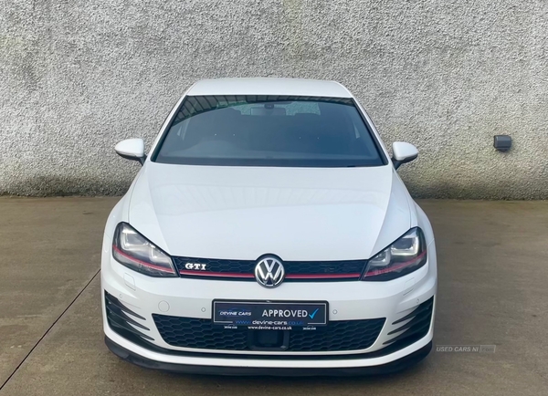 Volkswagen Golf HATCHBACK in Tyrone