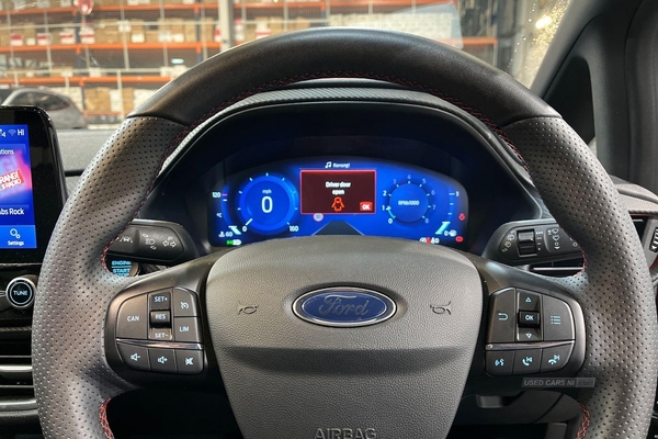 Ford Fiesta 1.0 EcoBoost Hybrid mHEV 125 ST-Line Vignale 5dr- Reversing Sensors & Camera, Heated Front Seats & Wheel, Apple Car Play, Driver Assistance, Sat Nav in Antrim