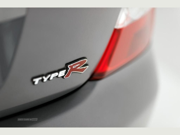 Honda Civic 2.0 TYPE-R 3d 200 BHP in Derry / Londonderry