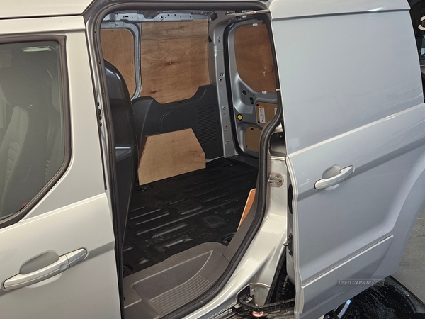 Ford Transit Connect 200 Limited in Antrim