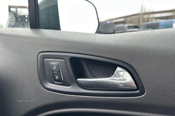Ford Transit Connect 250 Active AUTO L2 LWB 1.5 EcoBlue 120ps, REAR VIEW CAMERA in Armagh