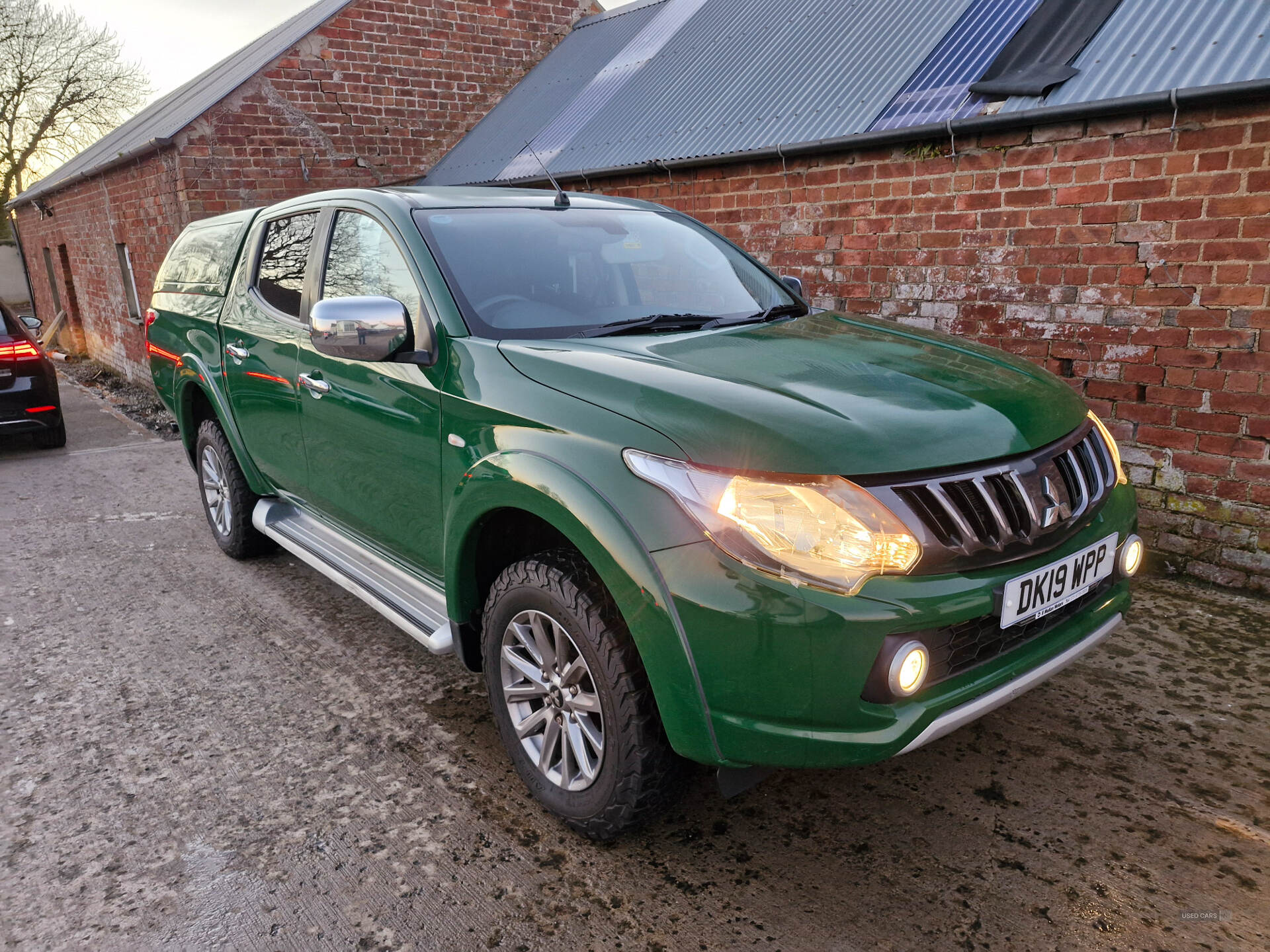 Apr 2019 Mitsubishi L200 Double Cab DI-D 178 Titan 4WD