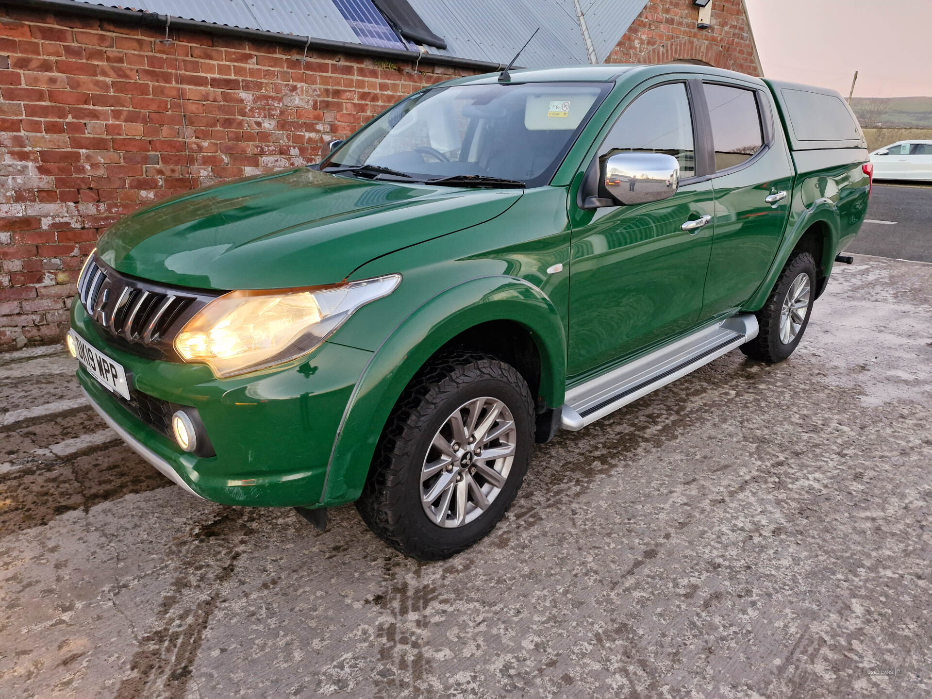 Apr 2019 Mitsubishi L200 Double Cab DI-D 178 Titan 4WD