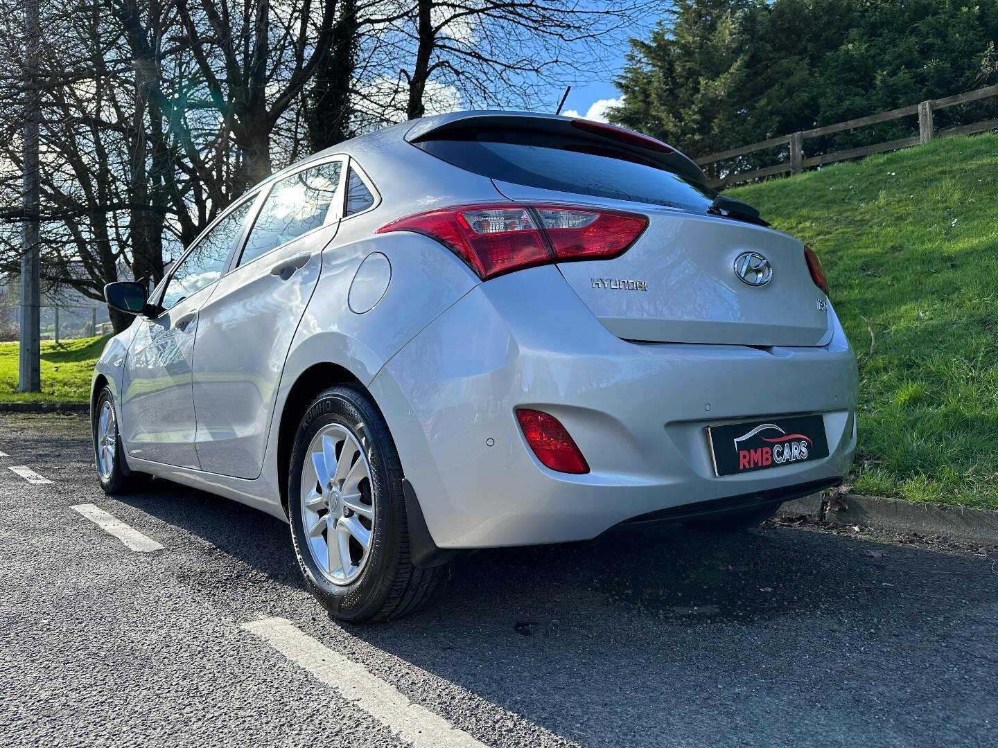 Hyundai i30 DIESEL HATCHBACK in Down