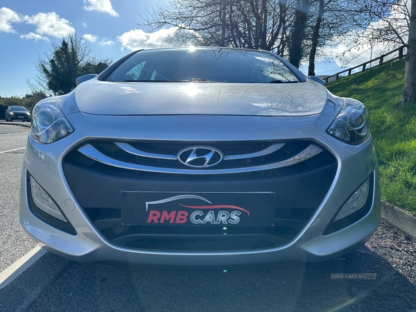 Hyundai i30 DIESEL HATCHBACK in Down