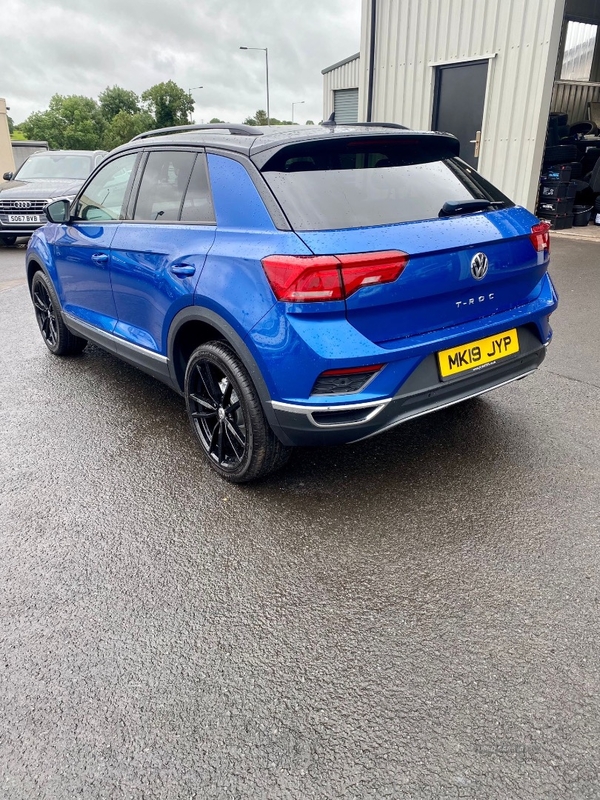 Volkswagen T-Roc DIESEL HATCHBACK in Down