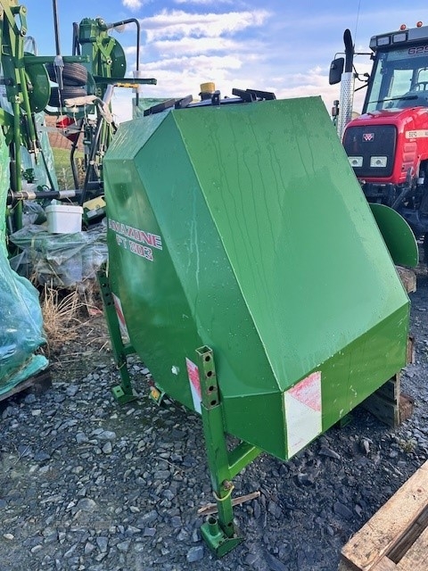 Amazone FT803 Front Sprayer Tank 800 Litre Capacity in Down