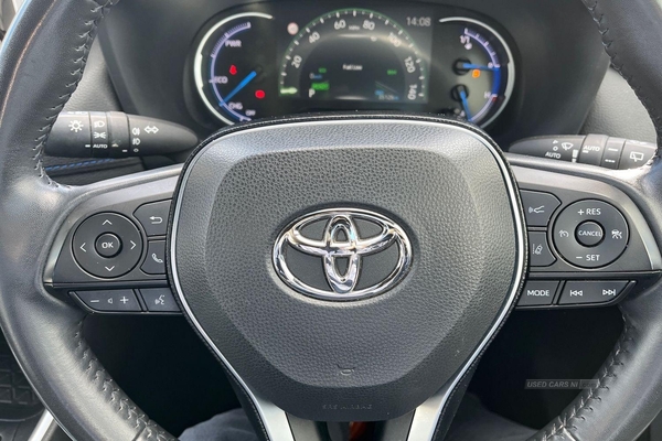 Toyota RAV4 2.5 VVT-i Hybrid Dynamic 5dr CVT 2WD - BLIND SPOT MONITOR, CRUISE CONTROL, EV MODE, HEATED SEATS, REVERSING CAMERA, POWER TAILGATE, SAT NAV and more in Antrim