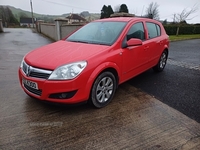 Vauxhall Astra HATCHBACK SPECIAL EDS in Down