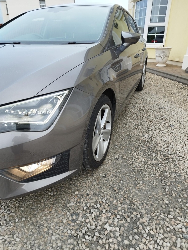 Seat Leon 2.0 TDI 184 FR 5dr [Technology Pack] in Derry / Londonderry