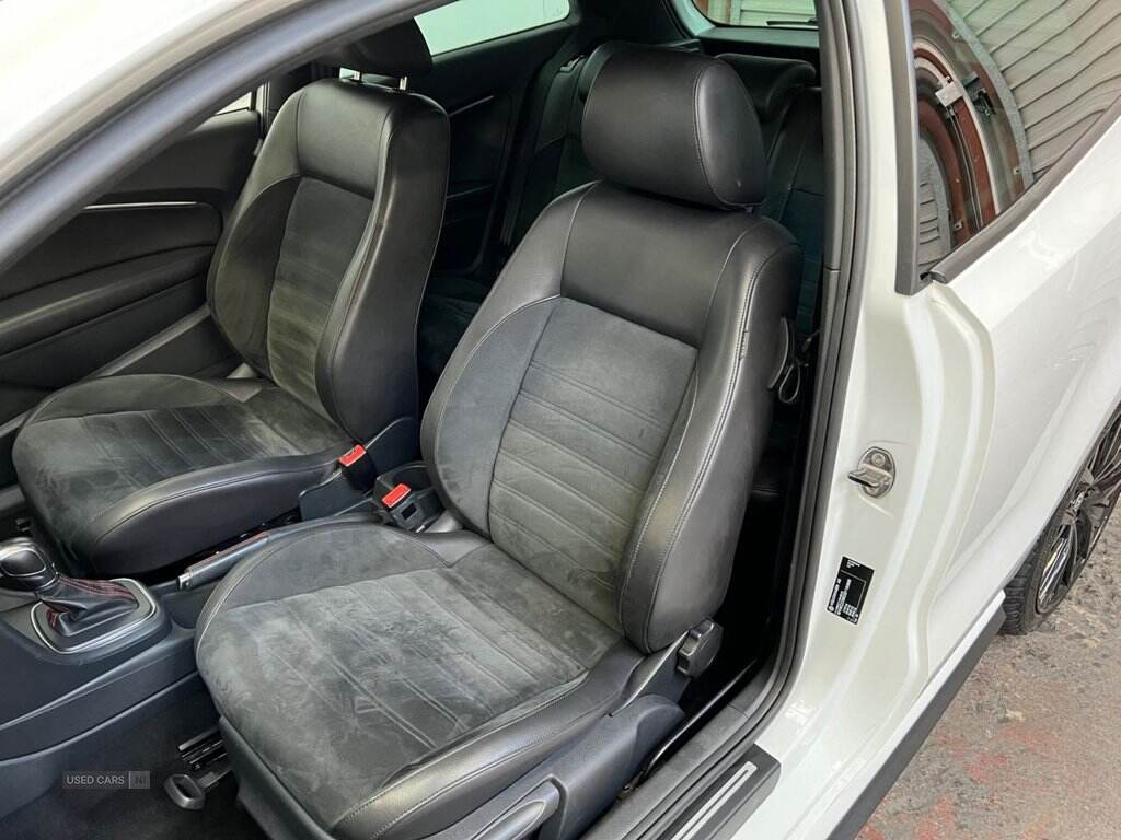 Mar 2016 Volkswagen Polo 1.8 TSI GTI 3dr DSG