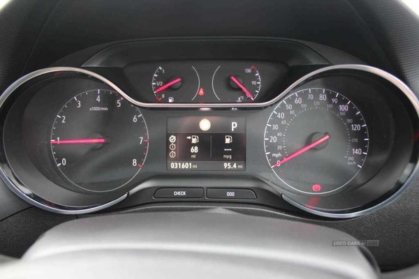 Vauxhall Crossland X 1.2T [130] Elite Nav 5dr [Start Stop] Auto in Down