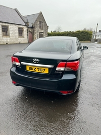 Toyota Avensis 2.2 D-CAT Icon Business Edition 4dr Auto in Armagh