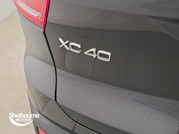 Volvo XC40 1.5 T3 Inscription Pro SUV 5dr Petrol Auto Euro 6 (s/s) (163 ps) in Down