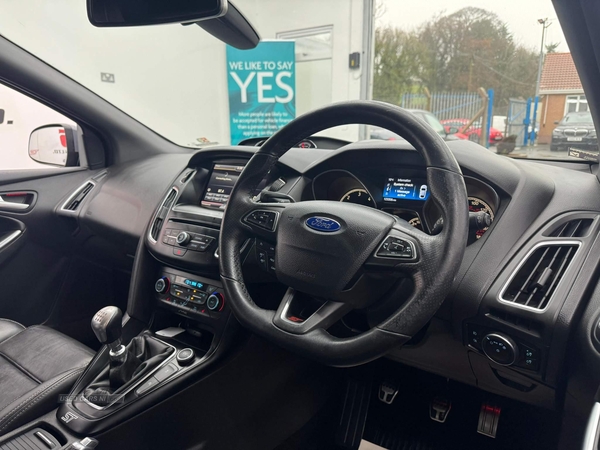 Ford Focus 2.0 TDCi ST-3 Euro 6 (s/s) 5dr in Tyrone