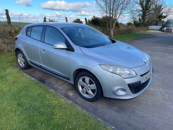 Renault Megane 1.5 dCi 106 TomTom Edition 5dr in Down