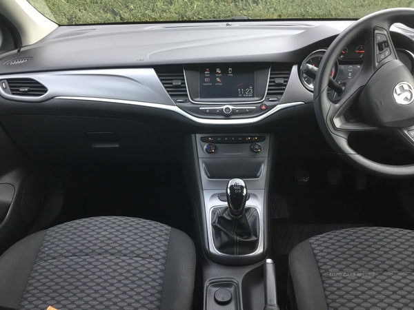 Vauxhall Astra 1.6 CDTi 16V ecoFLEX Design 5dr in Tyrone