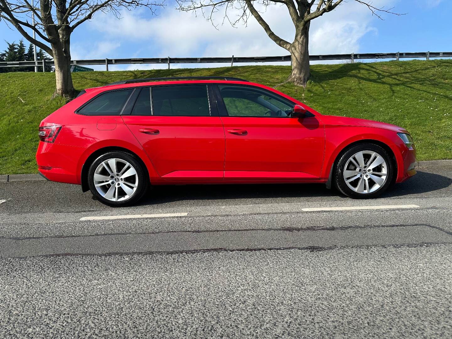 Skoda Superb DIESEL ESTATE in Down