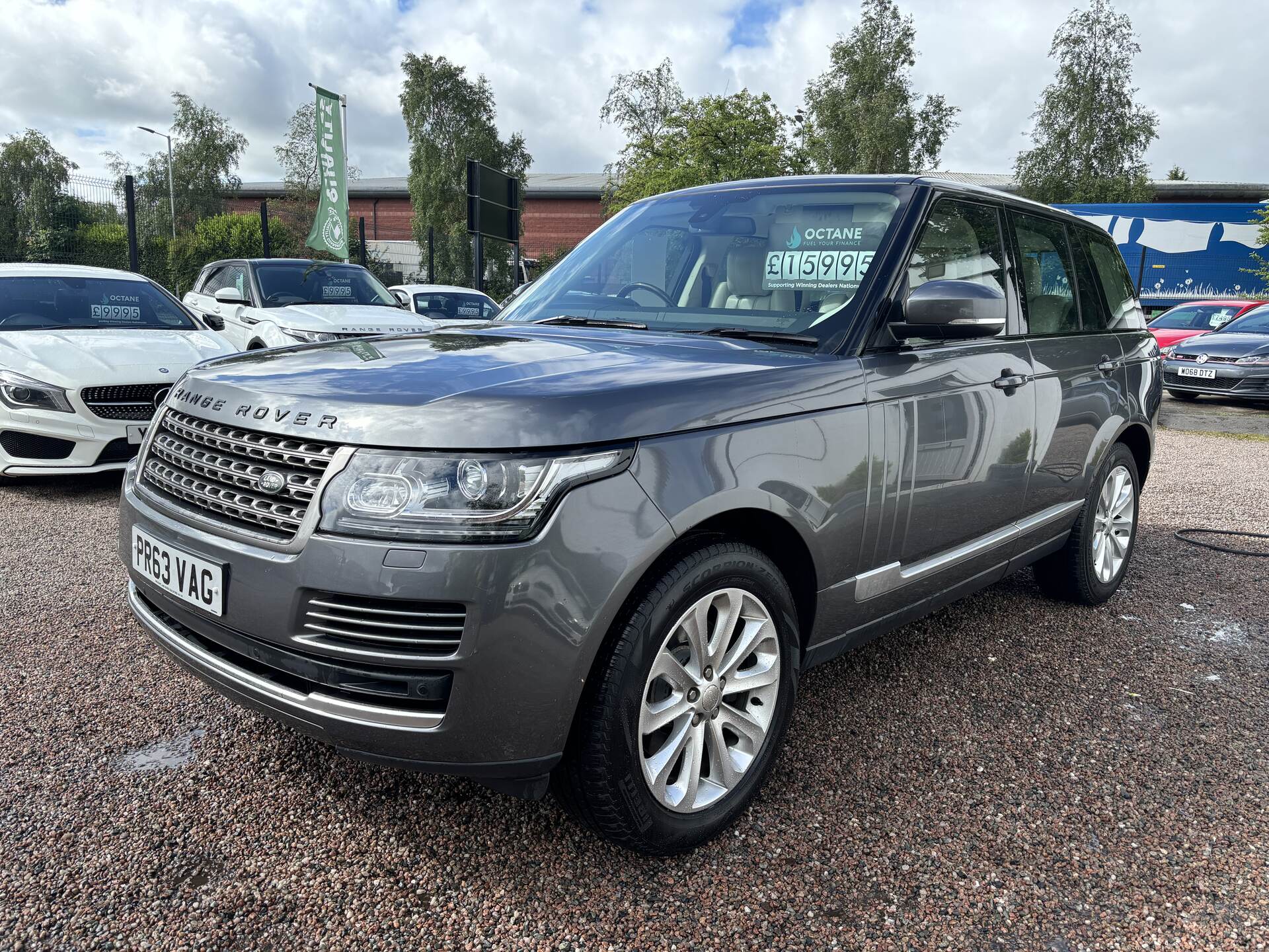 Land Rover Range Rover DIESEL ESTATE in Antrim