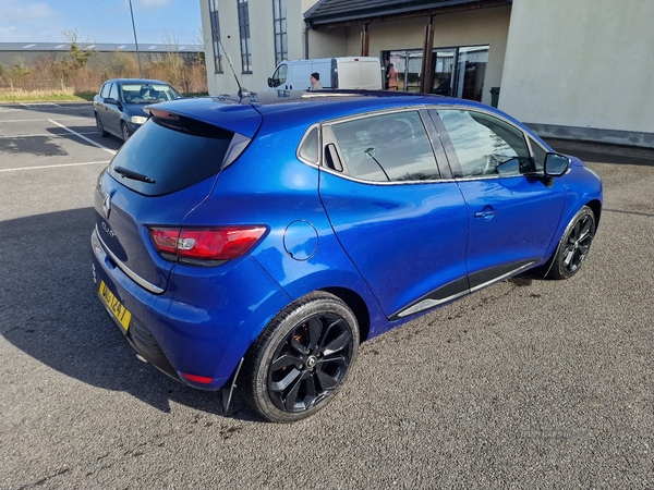 Renault Clio 0.9 TCE 75 Iconic 5dr in Fermanagh