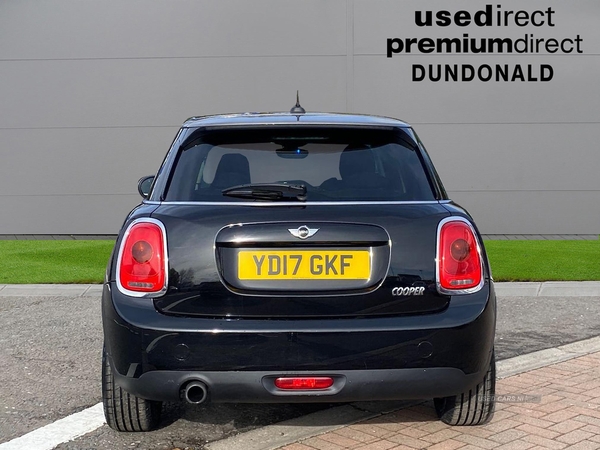 MINI HATCHBACK SPECIAL EDITION in Down
