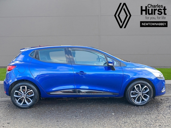 Renault Clio 0.9 Tce 90 Play 5Dr in Antrim