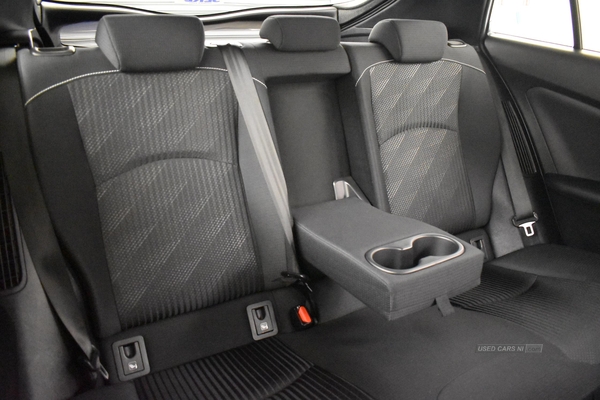 Toyota Prius 1.8 VVTi Business Edition Plus 5dr CVT in Antrim