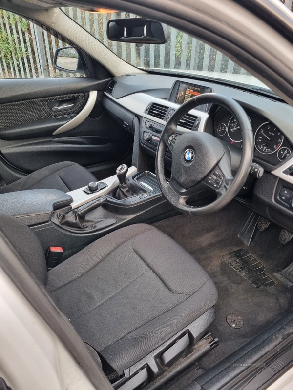 BMW 3 Series 318d SE 5dr in Derry / Londonderry