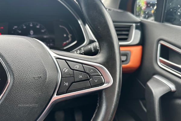 Renault Captur 1.0 TCE 100 S Edition 5dr [Bose] - 360 CAMERA, BLUETOOTH, SAT NAV - TAKE ME HOME in Antrim