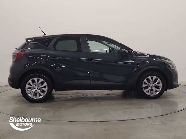 Renault Captur 1.3 TCe Iconic Edition SUV 5dr Petrol EDC Euro 6 (s/s) (140 ps) in Down