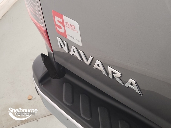 Nissan Navara 2.3 dCi Tekna Pickup 4dr Diesel Auto 4WD Euro 6 (190 ps) in Down